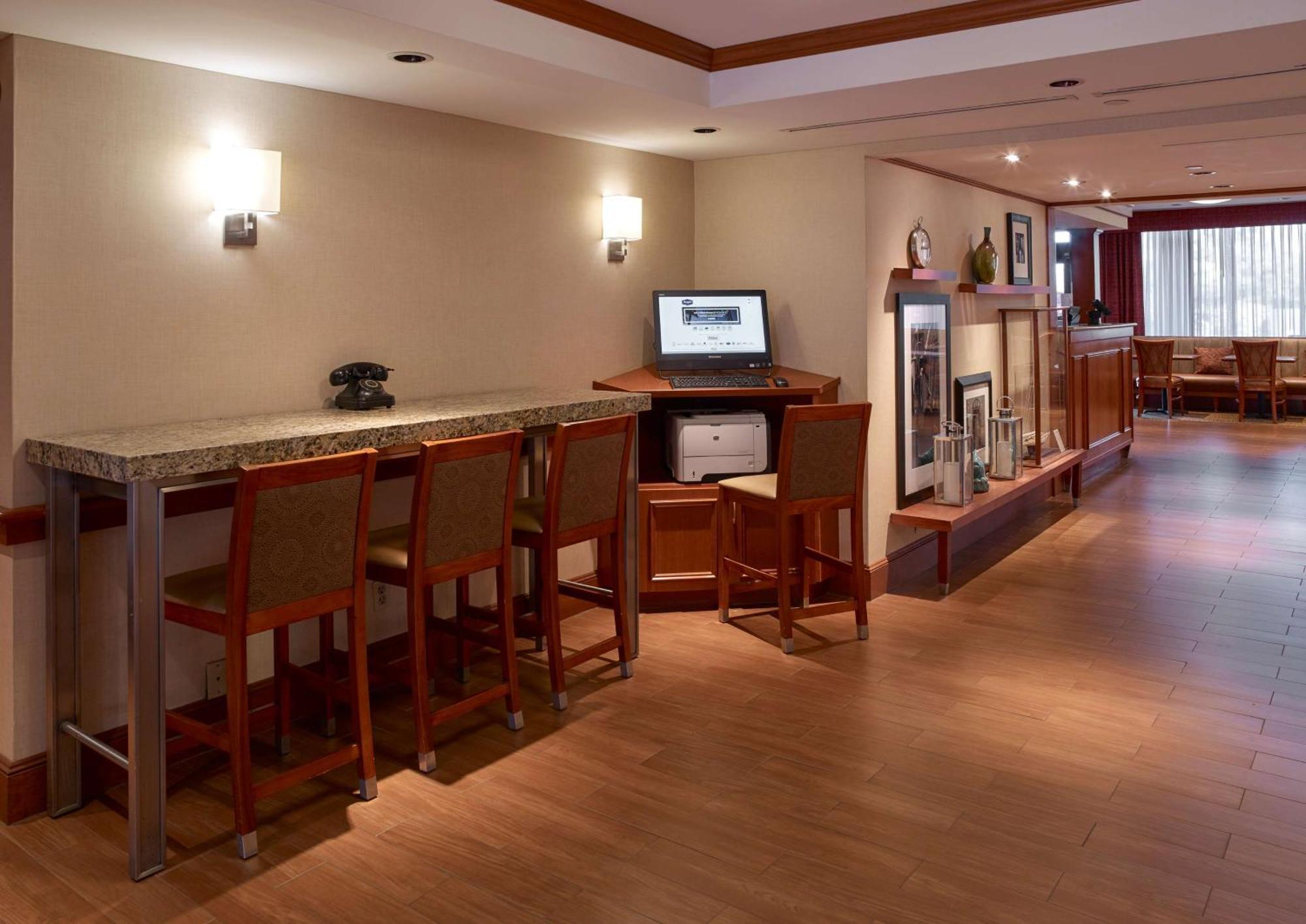 Hampton Inn Portland-Airport South Portland Kültér fotó