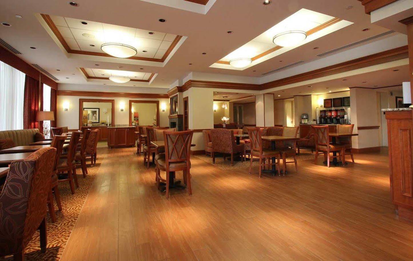 Hampton Inn Portland-Airport South Portland Kültér fotó